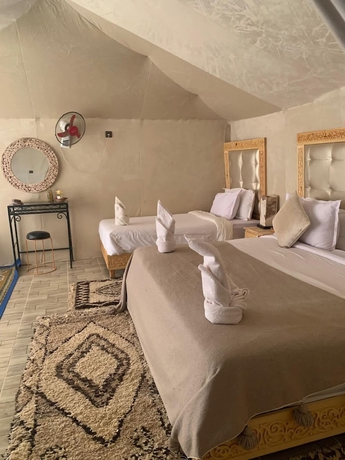 Imagen de la habitación del Hotel Sahara dunes Luxury Camp. Foto 7