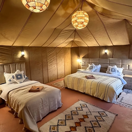 Imagen de la habitación del Hotel Sahara dunes Luxury Camp. Foto 10