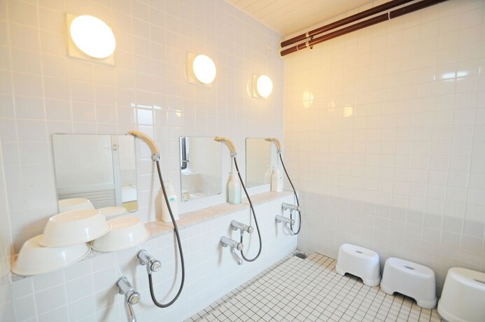 Imagen de la habitación del Hotel Saharin. Foto 26