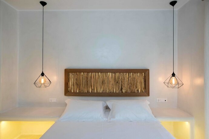 Imagen de la habitación del Hotel Sahas Suites. Foto 19