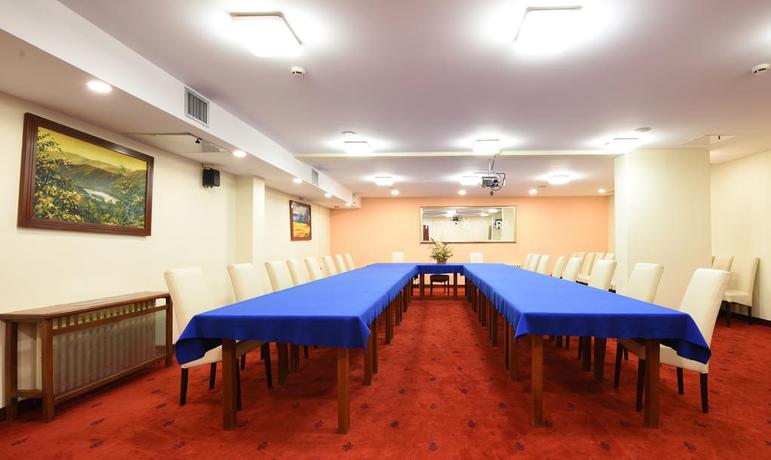 Imagen de los interiores del Hotel Sahat. Foto 14