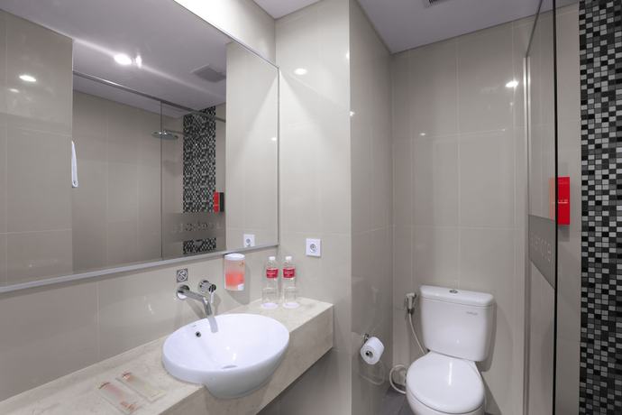 Imagen de la habitación del Hotel Sahid Bandara Soekarno Hatta. Foto 9