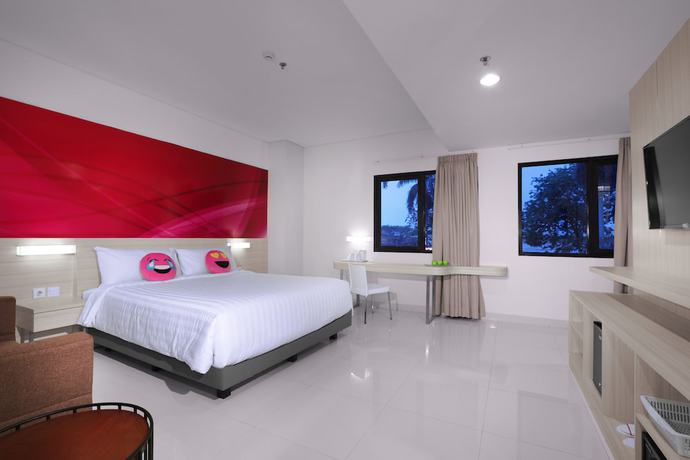 Imagen de la habitación del Hotel Sahid Bandara Soekarno Hatta. Foto 15
