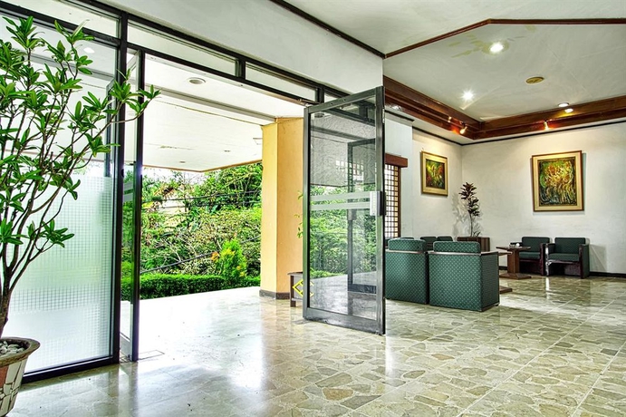 Imagen de los interiores del Hotel Sahid Manado. Foto 9