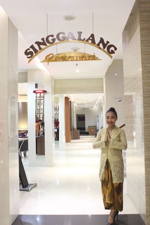 Imagen del bar/restaurante del Hotel Sahid Mutiara Karawaci. Foto 2