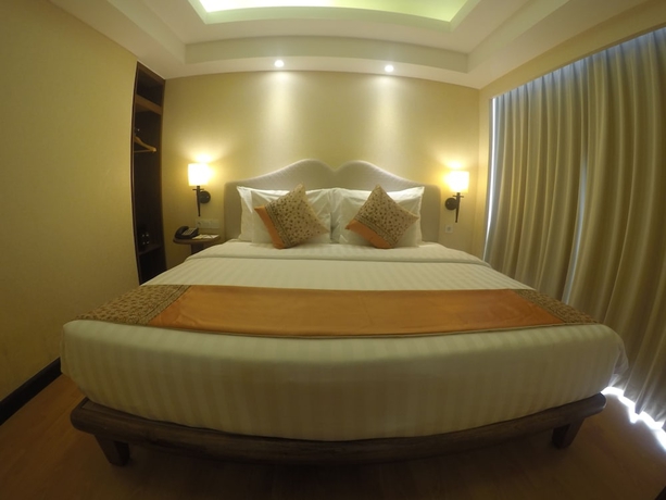 Imagen de la habitación del Hotel Sahid Raya and Convention Yogyakarta. Foto 12