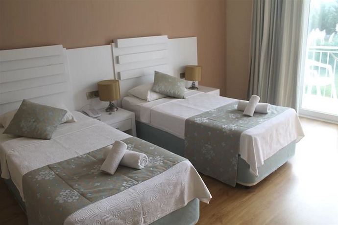 Imagen general del Hotel Sahra Su Holiday Village and Spa. Foto 2