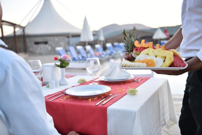 Imagen general del Hotel Sahra Su Holiday Village and Spa. Foto 11