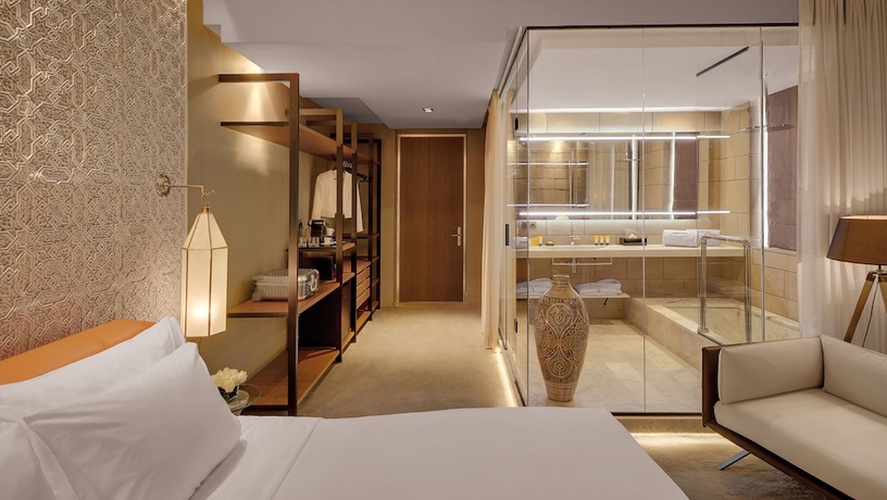 Imagen de la habitación del Hotel Sahrai. Foto 5