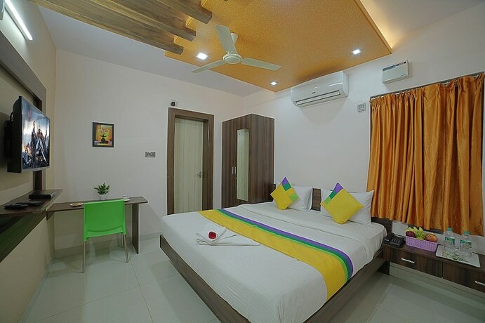 Imagen de la habitación del Hotel Sai Arra Bengaluru Airport. Foto 19