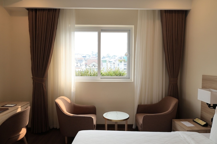 Imagen de la habitación del Hotel Sai Gon Da Lat Premium. Foto 6