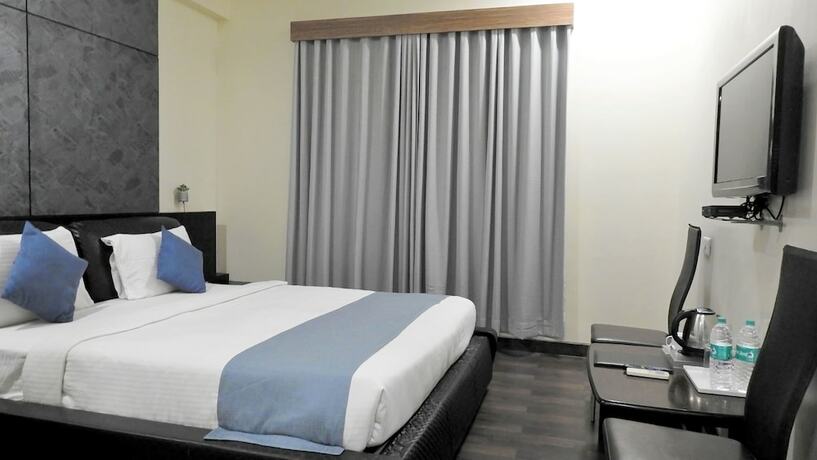 Imagen de la habitación del Hotel Sai Miracle. Foto 22