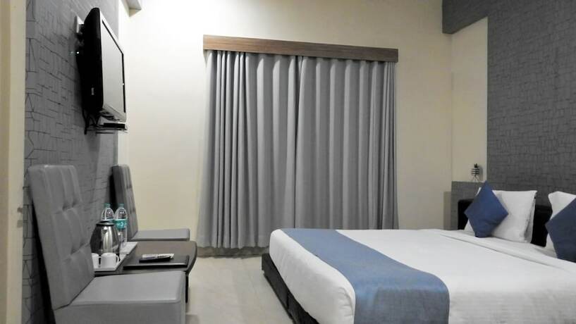 Imagen de la habitación del Hotel Sai Miracle. Foto 25