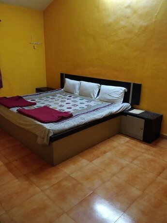 Imagen de la habitación del Hotel Sai Plaza. Foto 14