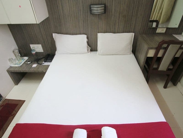 Imagen de los interiores del Hotel Sai Sharan Stay Inn. Foto 18