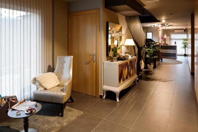 Imagen de los interiores del Hotel Saiaritz. Foto 10