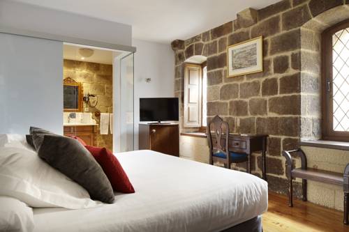 Imagen de la habitación del Hotel Saiaz Getaria Hotela. Foto 10