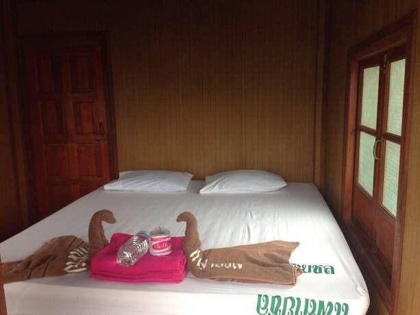 Imagen de la habitación del Hotel Saichol Floating Resort. Foto 17