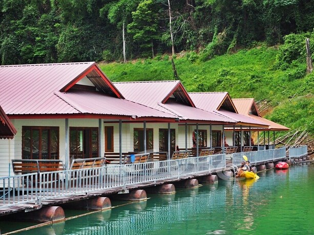 Imagen general del Hotel Saichol Floating Resort. Foto 15