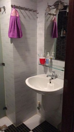 Imagen de la habitación del Hotel Saigon Cozy. Foto 12