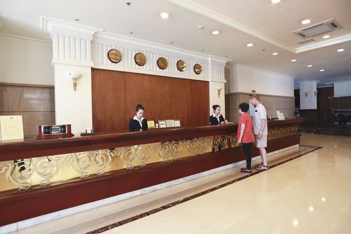 Imagen de los interiores del Hotel Saigon Dalat. Foto 19