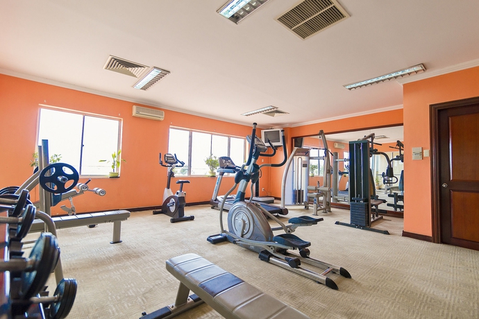 Imagen de los interiores del Hotel Saigon Halong. Foto 8