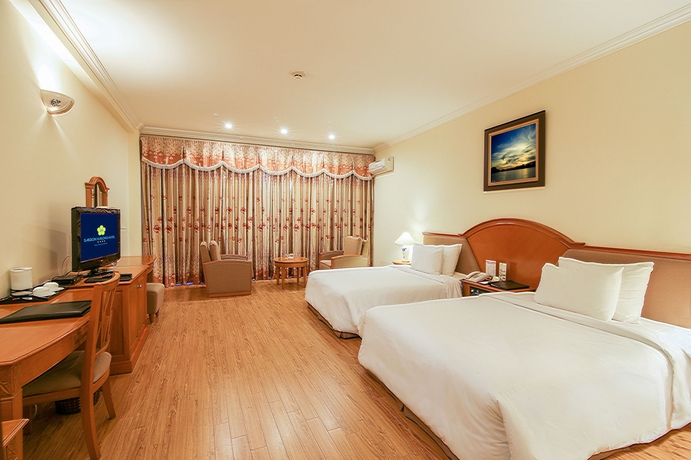Imagen de los interiores del Hotel Saigon Halong. Foto 11