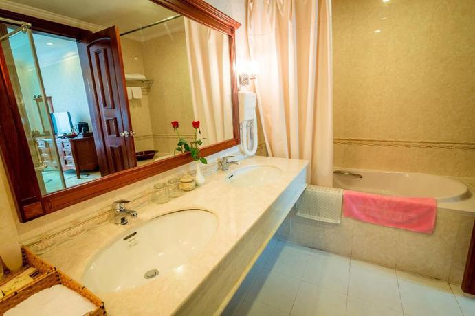 Imagen de la habitación del Hotel Saigon Kim Lien Vinh. Foto 19