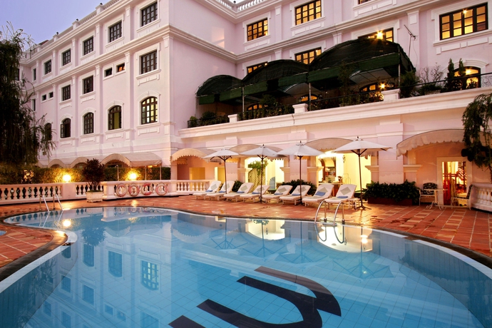 Imagen de la piscina del Hotel Saigon Morin. Foto 15
