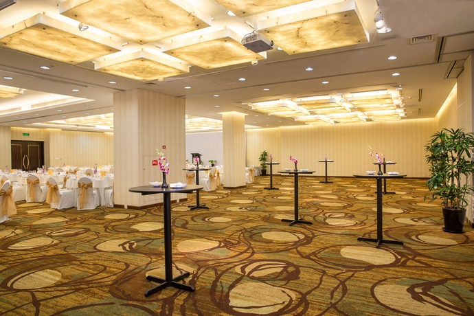 Imagen de los interiores del Hotel Saigon Prince. Foto 9