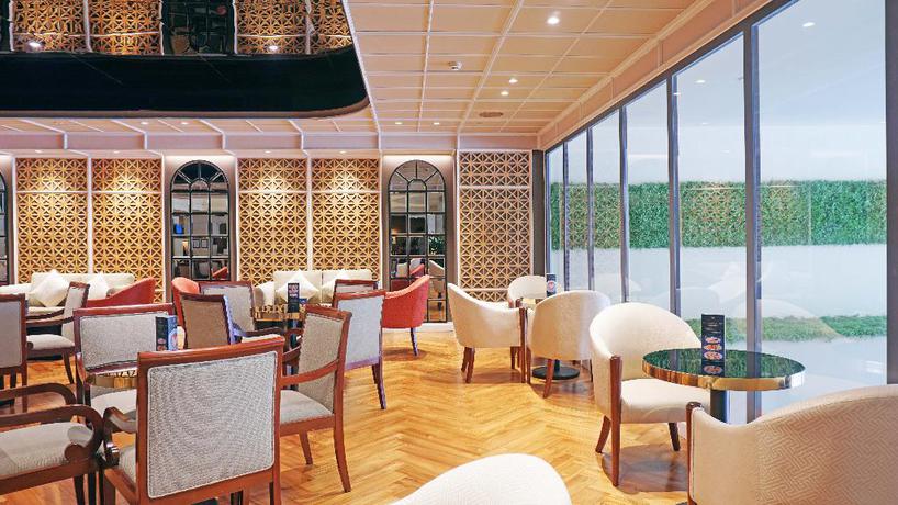 Imagen del bar/restaurante del Hotel Saigon Prince. Foto 4