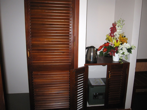 Imagen de la habitación del Hotel Saigon Royal. Foto 3