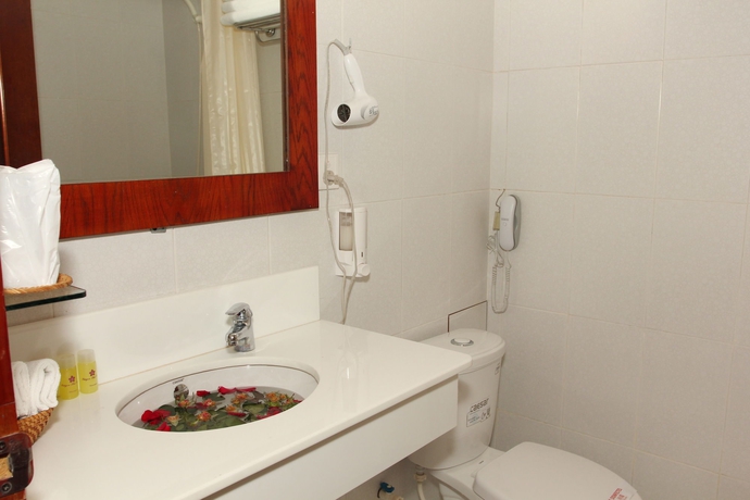 Imagen de la habitación del Hotel Saigon Star. Foto 13