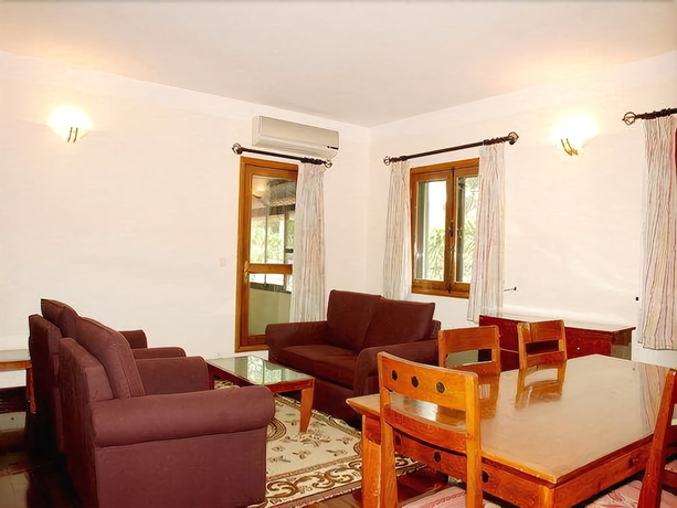 Imagen de la habitación del Hotel Saigon Village. Foto 12