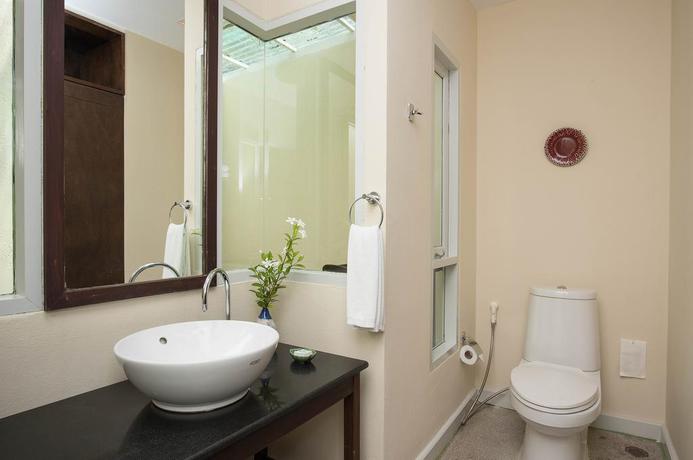 Imagen de la habitación del Hotel Saikaew Beach Resort. Foto 3