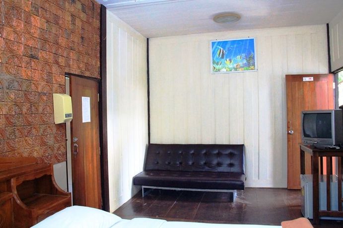 Imagen de los exteriores del Hotel Saikaew Villa. Foto 9