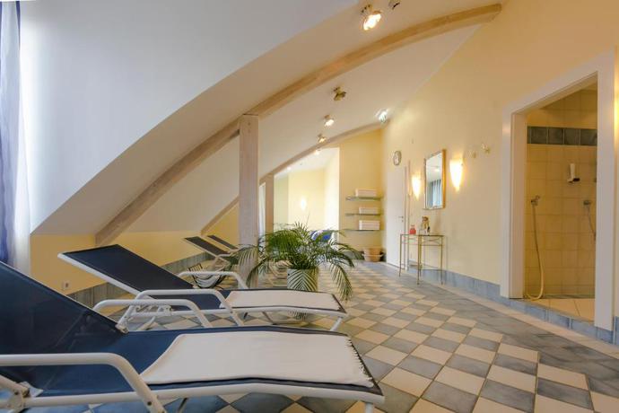 Imagen de los interiores del Hotel Sailer. Foto 12