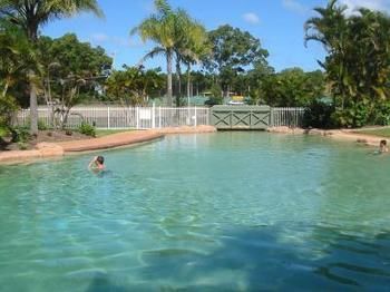 Imagen de la piscina del Hotel Sailfish Cove. Foto 6