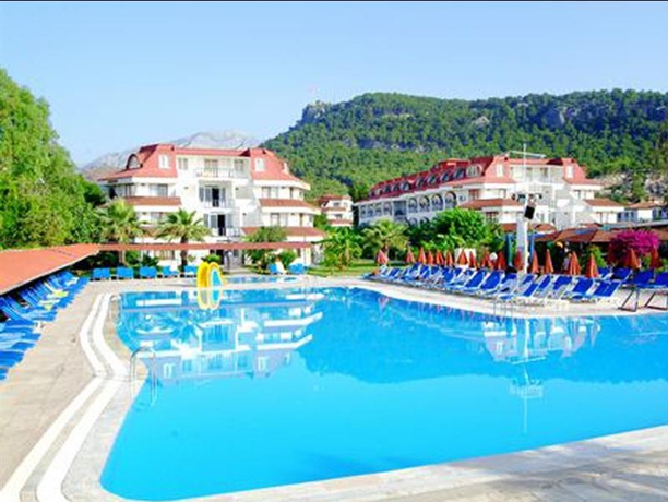 Imagen general del Hotel Sailor's Beach Club - All Inclusive. Foto 2