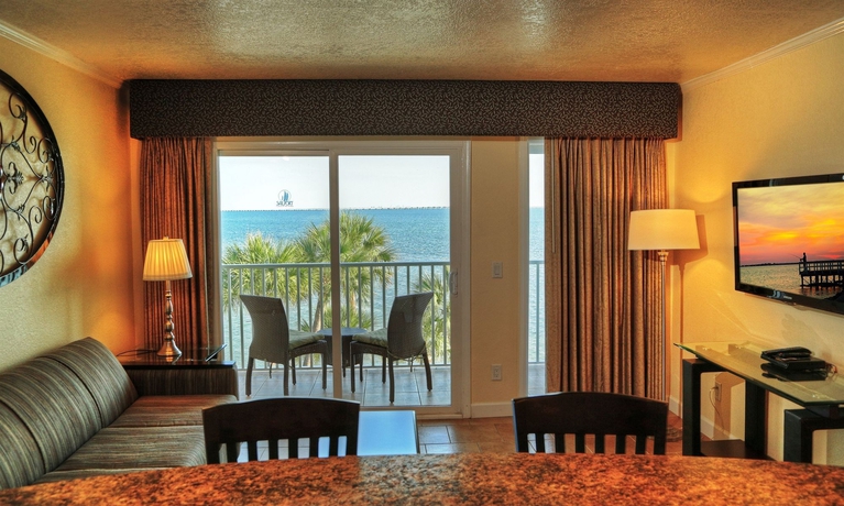 Imagen de los interiores del Hotel Sailport Waterfront Suites. Foto 15