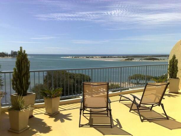 Imagen general del Hotel Sails Resort On Golden Beach. Foto 8
