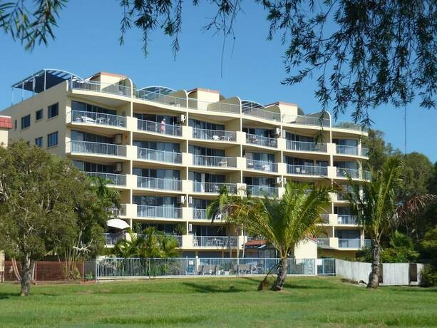 Imagen general del Hotel Sails Resort On Golden Beach. Foto 10