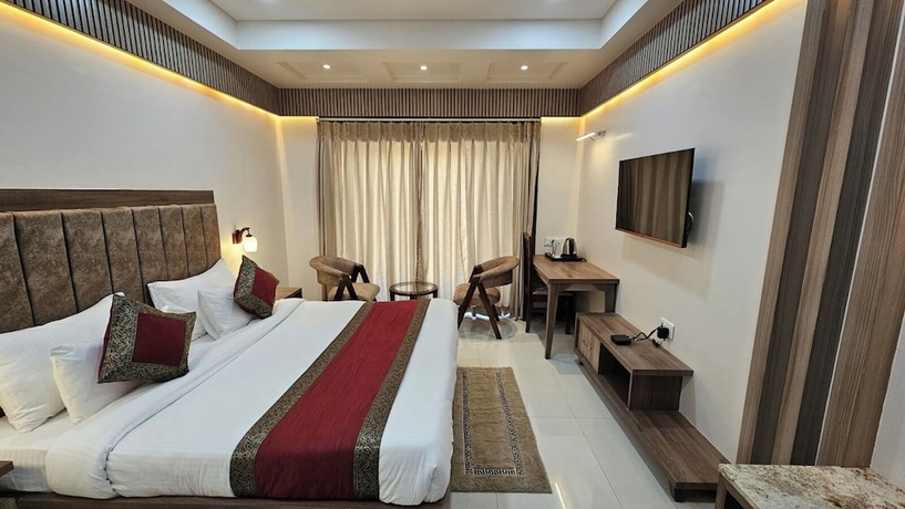 Imagen de la habitación del Hotel Sainik Grand. Foto 2
