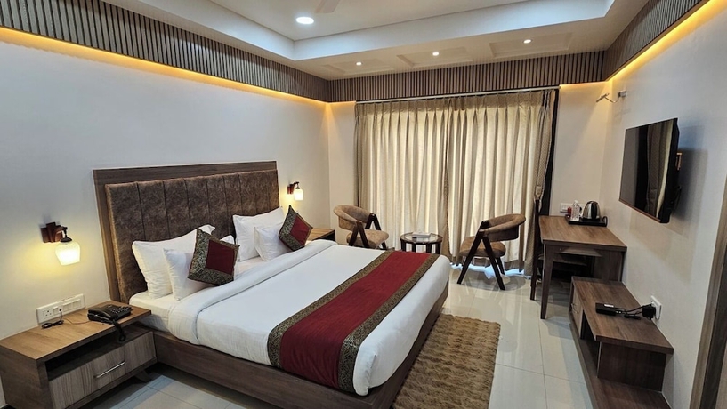 Imagen de la habitación del Hotel Sainik Grand. Foto 3