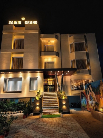 Imagen general del Hotel Sainik Grand. Foto 1