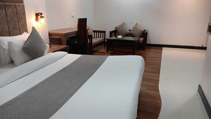 Imagen de la habitación del Hotel Sainik Grand. Foto 12