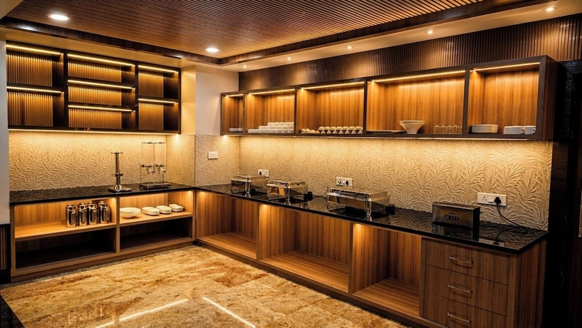 Imagen de la habitación del Hotel Sainik Grand. Foto 15