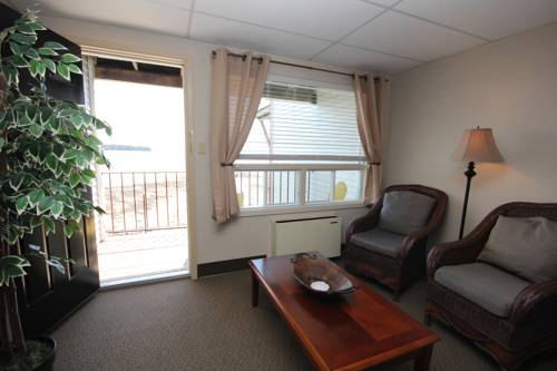 Imagen de la habitación del Hotel Saint Andrews Inn and Suites. Foto 4