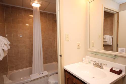 Imagen de la habitación del Hotel Saint Andrews Inn and Suites. Foto 5