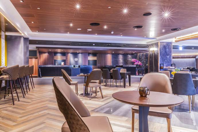 Imagen de los interiores del Hotel Saint Art Hotel. Foto 18